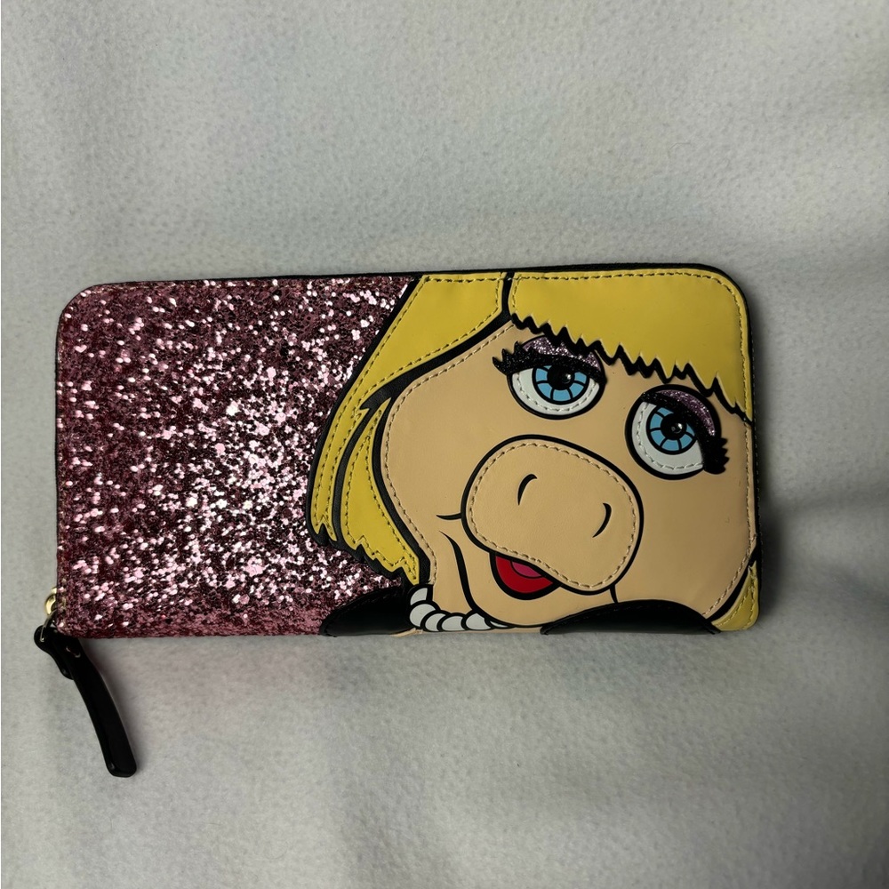 Kate Spade Miss Piggy Wallet | 8 x 4 x 1 | New